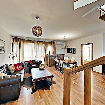 Charming Apartment In The Heart Of Bansko Bagian luar foto