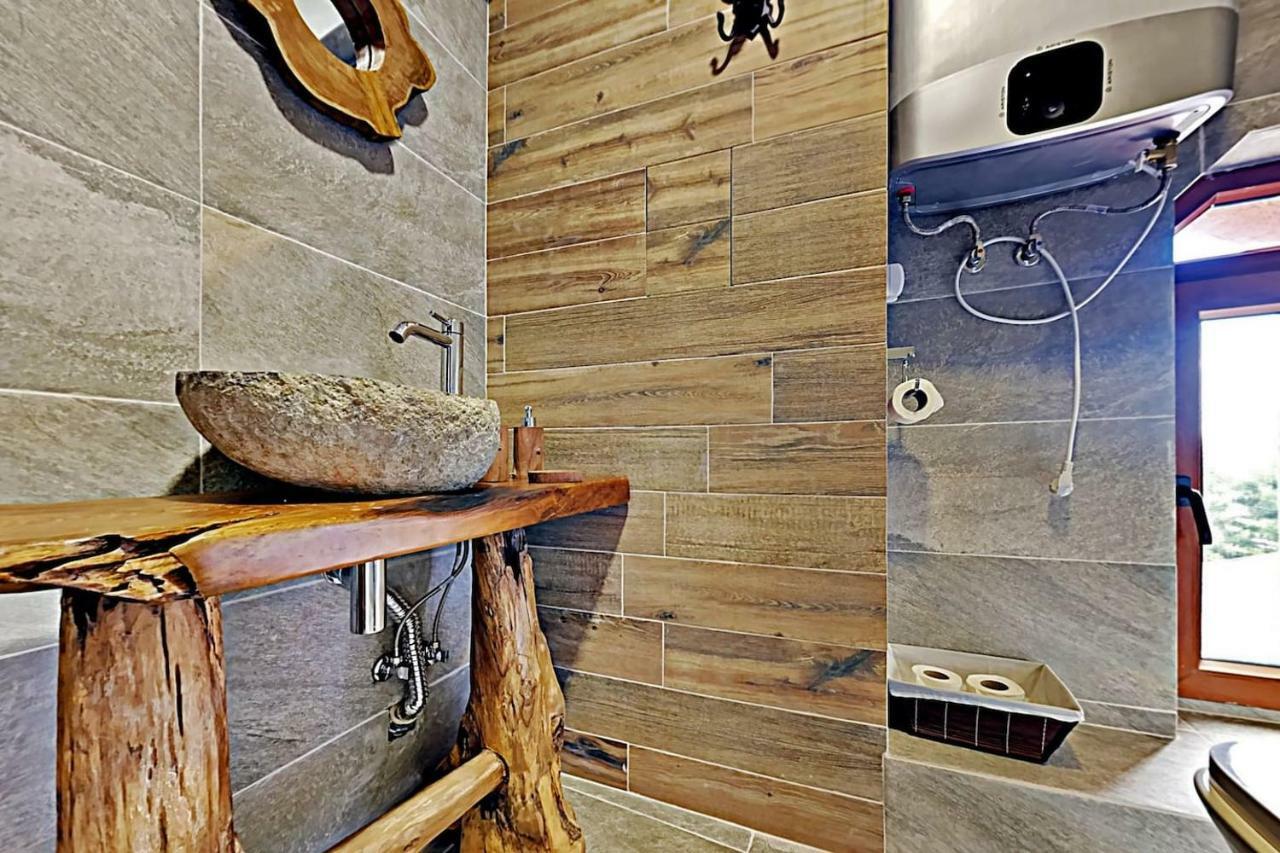 Charming Apartment In The Heart Of Bansko Bagian luar foto